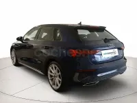 Usado Audi A3 S-Line 110 CV (80 kW) 2023 Azul Berlina