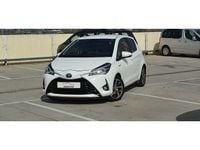 Usado Toyota Yaris Hybrid 100 CV (73 kW) 2020 Blanco Berlina
