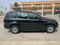 Usado SsangYong Rexton 120 CV (88 kW) 2002 Negro SUV