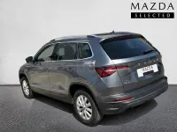 Usado Skoda Karoq Ambition 150 CV (110 kW) 2022 Gris / plata SUV
