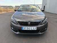 Usado Peugeot 308 Style 100 CV (73 kW) 2020 Gris / plata Berlina