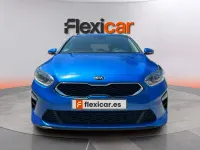 Usado Kia Ceed 120 CV (88 kW) 2019 Azul Utilitario