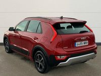 Usado Kia Niro 141 CV (103 kW) 2024 Rojo SUV