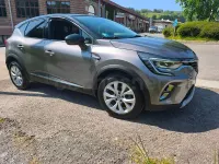 Usado Renault Captur RS Line 100 CV (73 kW) 2021 Beige SUV