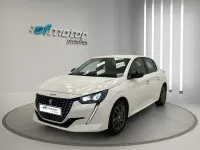 Usado Peugeot 208 Active 102 CV (75 kW) 2022 Blanco metalizado Utilitario