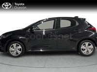 Usado Toyota Yaris Hybrid Active 116 CV (85 kW) 2025 Negro Berlina