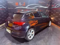 Usado Opel Astra Dynamic 110 CV (80 kW) 2018 Azul Berlina