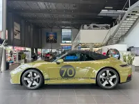 Nuevo Porsche 911 541 CV (397 kW) 2026 Verde Descapotable