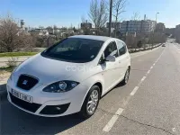 Usado Seat Altea Style 105 CV (77 kW) 2012 Blanco Monovolumen