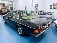 Usado Mercedes 300 1981 Negro Berlina