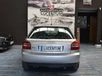 Usado Audi A3 Ambiente 130 CV (95 kW) 2001 Gris / plata Utilitario