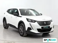 Usado Peugeot e-2008 Active 100 kW (136 CV) 2023 Gris SUV