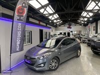 Usado Hyundai i20 110 CV (80 kW) 2013 Gris Berlina