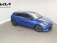 Usado Kia Ceed 101 CV (74 kW) 2025 Azul Utilitario