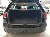 Usado VW Passat Advance 150 CV (110 kW) 2018 Negro Familiar