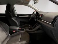 Usado Skoda Karoq Selection 150 CV (110 kW) 2025 Blanco SUV