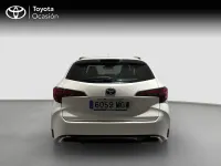 Usado Toyota Corolla Active 140 CV (102 kW) 2023 Blanco Familiar