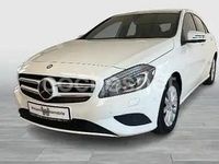 Usado Mercedes A180 Style 109 CV (80 kW) 2013 Blanco Berlina