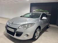 Usado Renault Mégane Dynamique 111 CV (81 kW) 2009 Gris / plata Berlina