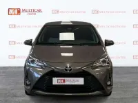 Usado Toyota Yaris Active 69 CV (50 kW) 2018 Gris Berlina