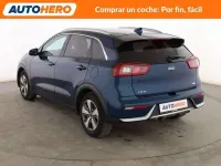 Usado Kia Niro 141 CV (103 kW) 2017 Azul SUV