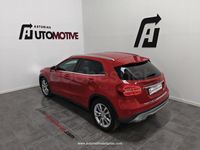 Usado Mercedes GLA200 Urban 136 CV (100 kW) 2015 Granate SUV