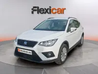 Usado Seat Arona FR 110 CV (80 kW) 2021 Blanco SUV