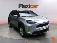 Begagnad Toyota Yaris Cross Active 116 HK (85 kW) 2025 Grå SUV