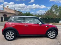 Usado Mini Cooper D 110 CV (80 kW) 2009 Rojo Utilitario