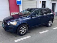 Usado Volvo XC60 Momentum 163 CV (119 kW) 2013 Azul SUV