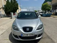 Usado Seat Altea XL Reference 102 CV (75 kW) 2007 Gris / plata Monovolumen