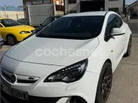 Usado Opel Astra GTC OPC 280 CV (205 kW) 2016 Blanco Berlina