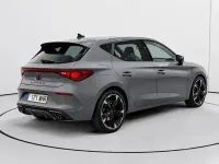 Usado Cupra Leon 150 CV (110 kW) 2023 Gris Berlina
