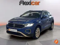 Begagnad VW T-Roc Life 110 HK (80 kW) 2023 Blå SUV