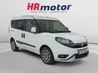Usado Fiat Doblò Trekking 120 CV (88 kW) 2022 Blanco Monovolumen