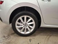 Nuevo Skoda Kamiq Selection 116 CV (85 kW) 2025 Plateado SUV