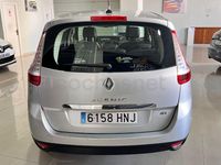 Usado Renault Grand Scénic III Dynamique 130 CV (95 kW) 2013 Gris / plata Monovolumen