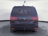 Usado VW Touran Advance 140 CV (102 kW) 2013 Negro Monovolumen