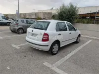 Usado Skoda Fabia Comfort 100 CV (73 kW) 2000 Blanco Berlina