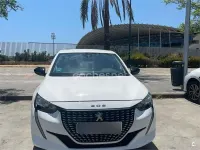 Usado Peugeot 208 Active 100 CV (73 kW) 2022 Blanco Utilitario