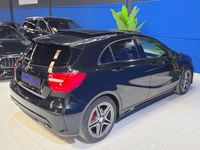 Usado Mercedes A200 AMG line 136 CV (100 kW) 2015 Negro Utilitario