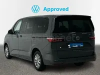 Usado VW Multivan 150 CV (110 kW) 2024 Gris / plata Monovolumen