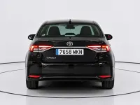 Usado Toyota Corolla 125 CV (91 kW) 2023 Blanco Berlina