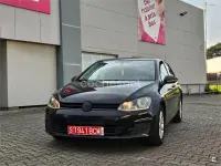 Usado VW Golf VII 110 CV (80 kW) 2014 Negro Berlina