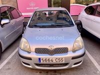 Usado Toyota Yaris T3 75 CV (55 kW) 2004 Gris / plata Berlina