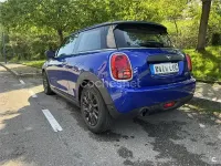 Usado Mini ONE 102 CV (75 kW) 2021 Azul Utilitario