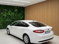 Usado Ford Mondeo Titanium 187 CV (137 kW) 2015 Blanco Berlina