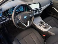 Usado BMW 320e Sport Line 204 CV (150 kW) 2021 Negro Berlina