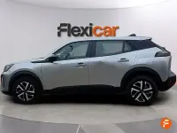 Usado Peugeot 2008 Active 100 CV (73 kW) 2023 Gris SUV