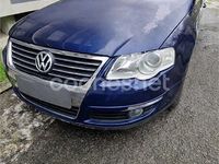Usado VW Passat Highline 140 CV (102 kW) 2006 Azul Familiar